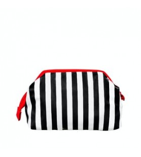 Petite trousse de toilette... 2